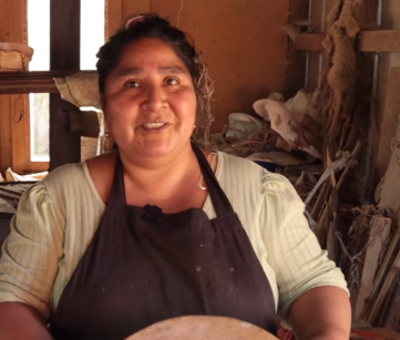 Programa Radial 24-04-2022 Gloria Huaquimil – Artesana