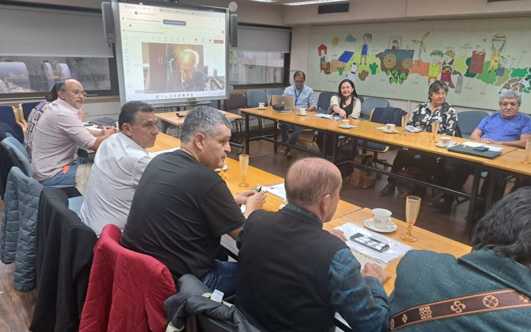 Reunión Dirigentes con la Presencia de Sebastián Acosta Enc. Fomento