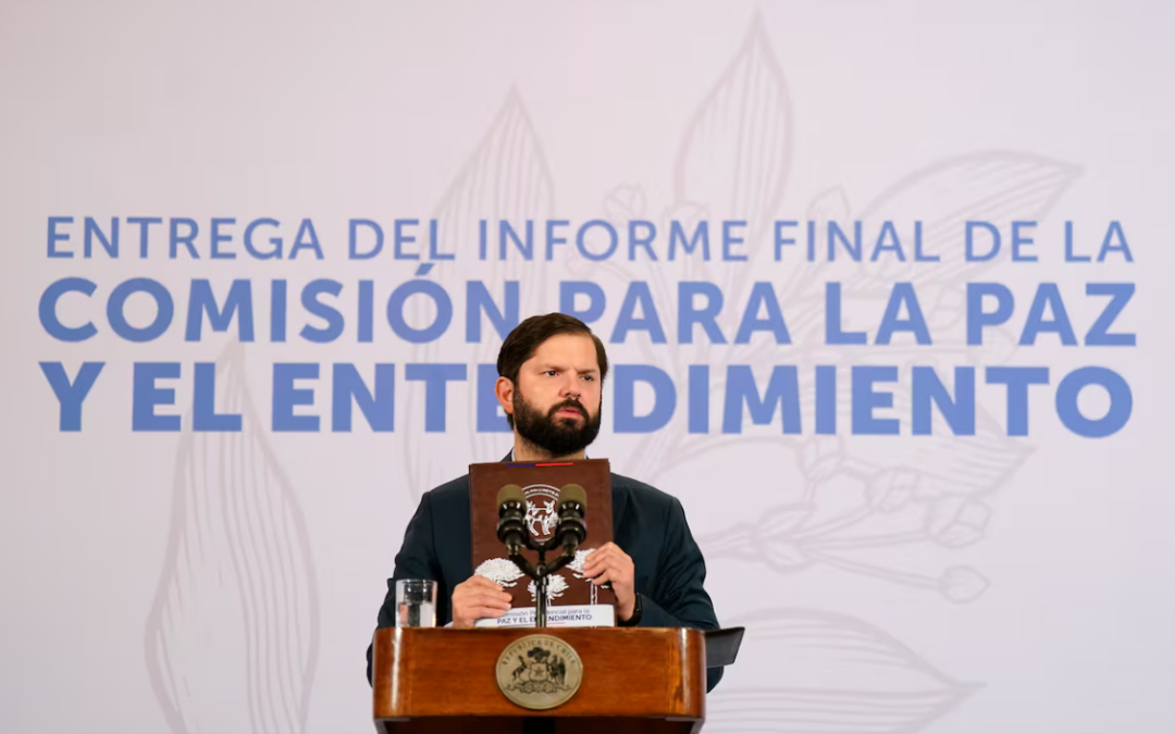 Informe de la Comisión para la Paz que busca la restitución de tierras al pueblo mapuche y la reparación a las víctimas de violencia